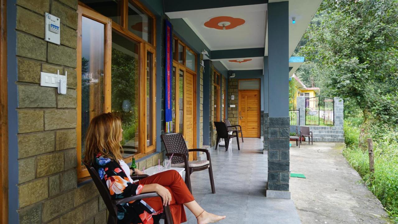 Angela'S Boutique Homes Dharamkot Dharamshala Bagian luar foto